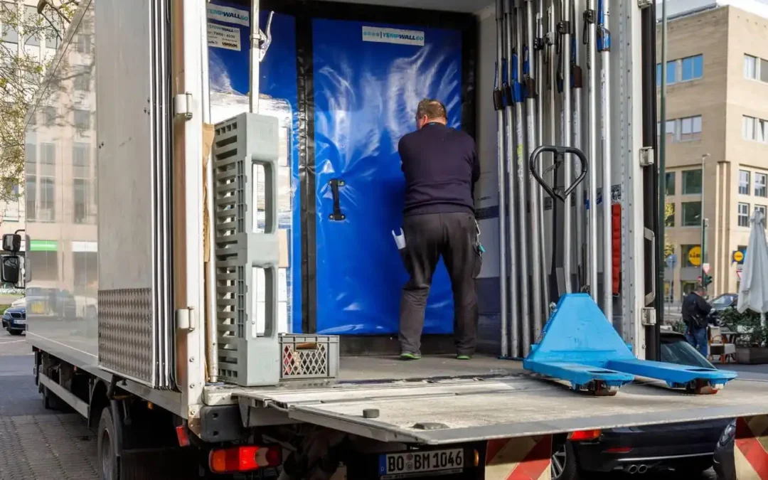 How Do Cold Storage Delivery Services Work